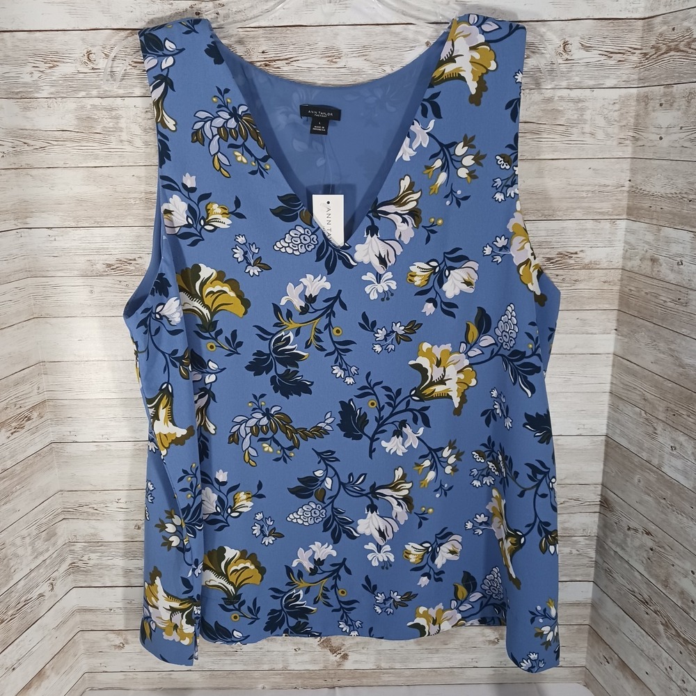 Ann Taylor Womens Blue Floral V Neck Tank Sz L NWT Beautiful under a Navy Jacket